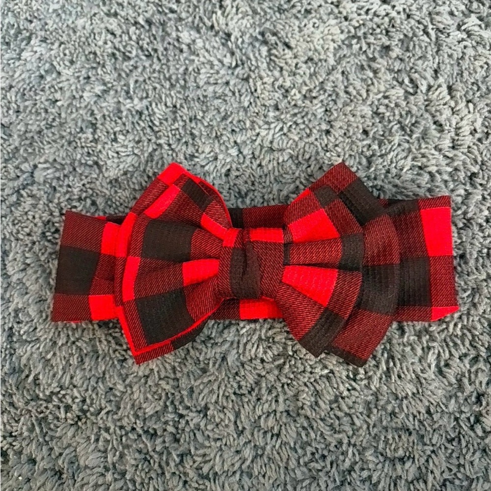 NWOT red and black plaid headband for a little girl